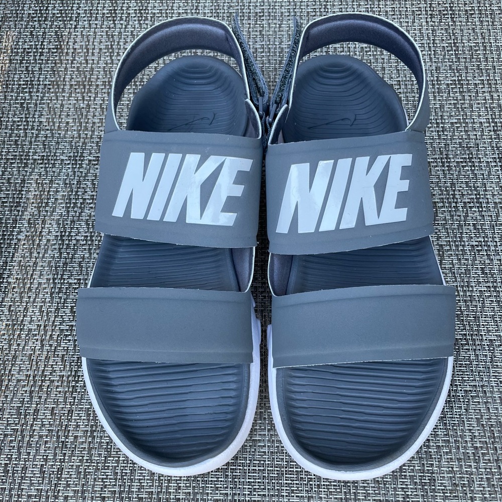 Grey Nike Tanjun sandal